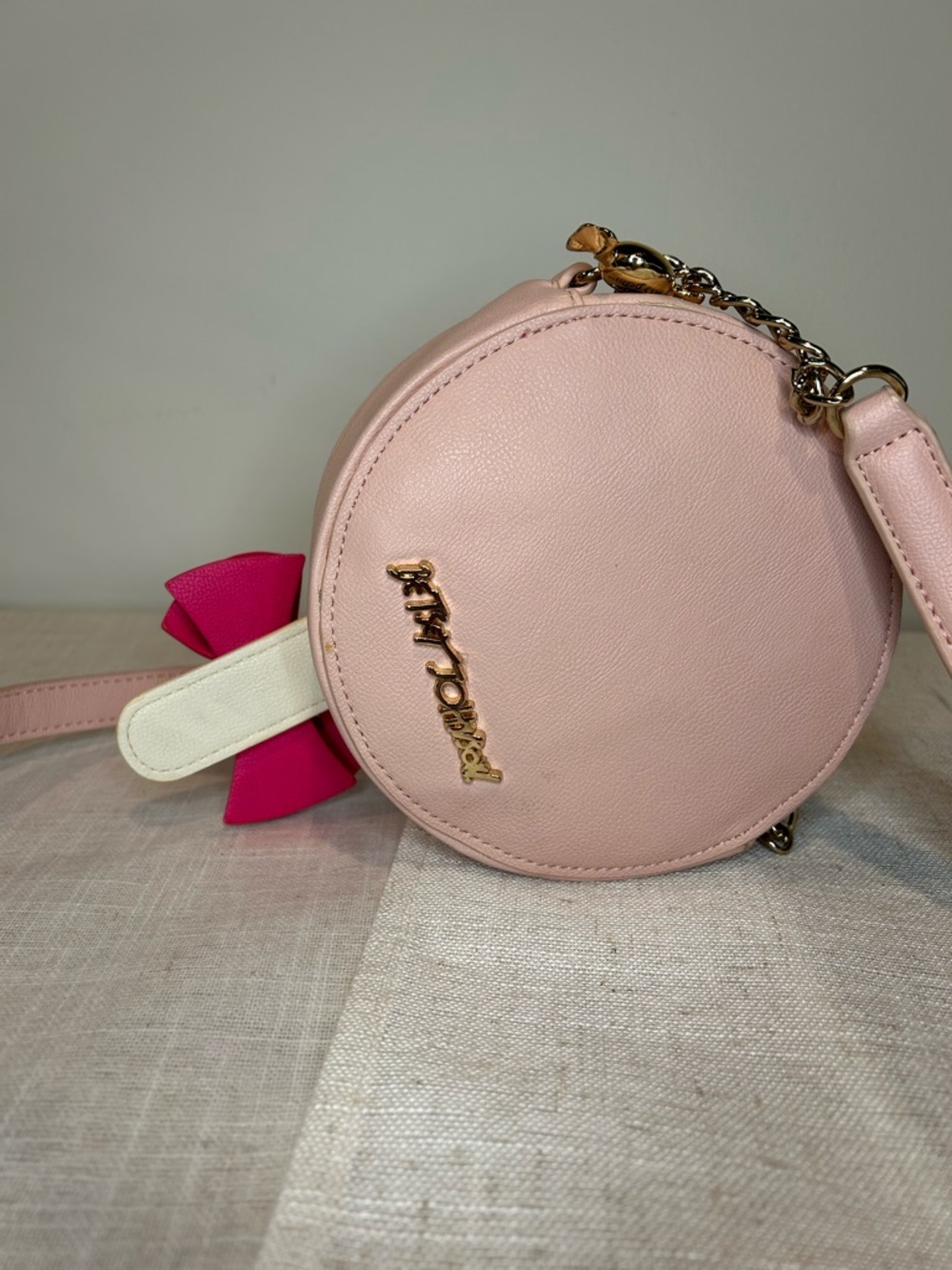 Betsey Johnson Candy Swirl Round Crossbody Bag in Pink & Multi-Color - Picture 2 of 11
